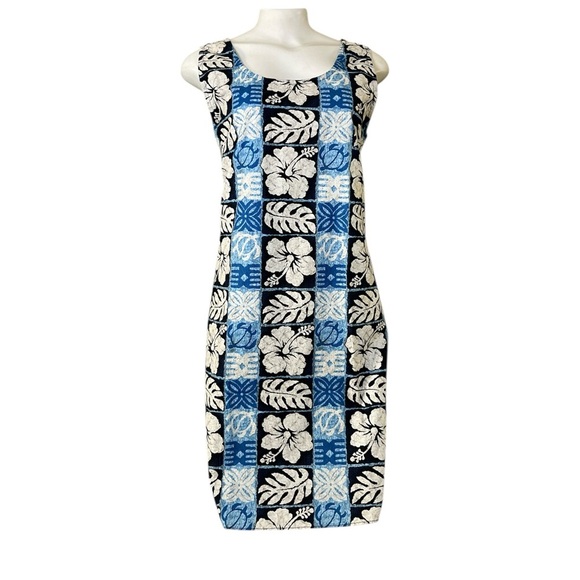 Y.L.T.E Dresses & Skirts - Vintage Hawaiian Hibiscus Floral Shift Dress Blue White Cotton Size L